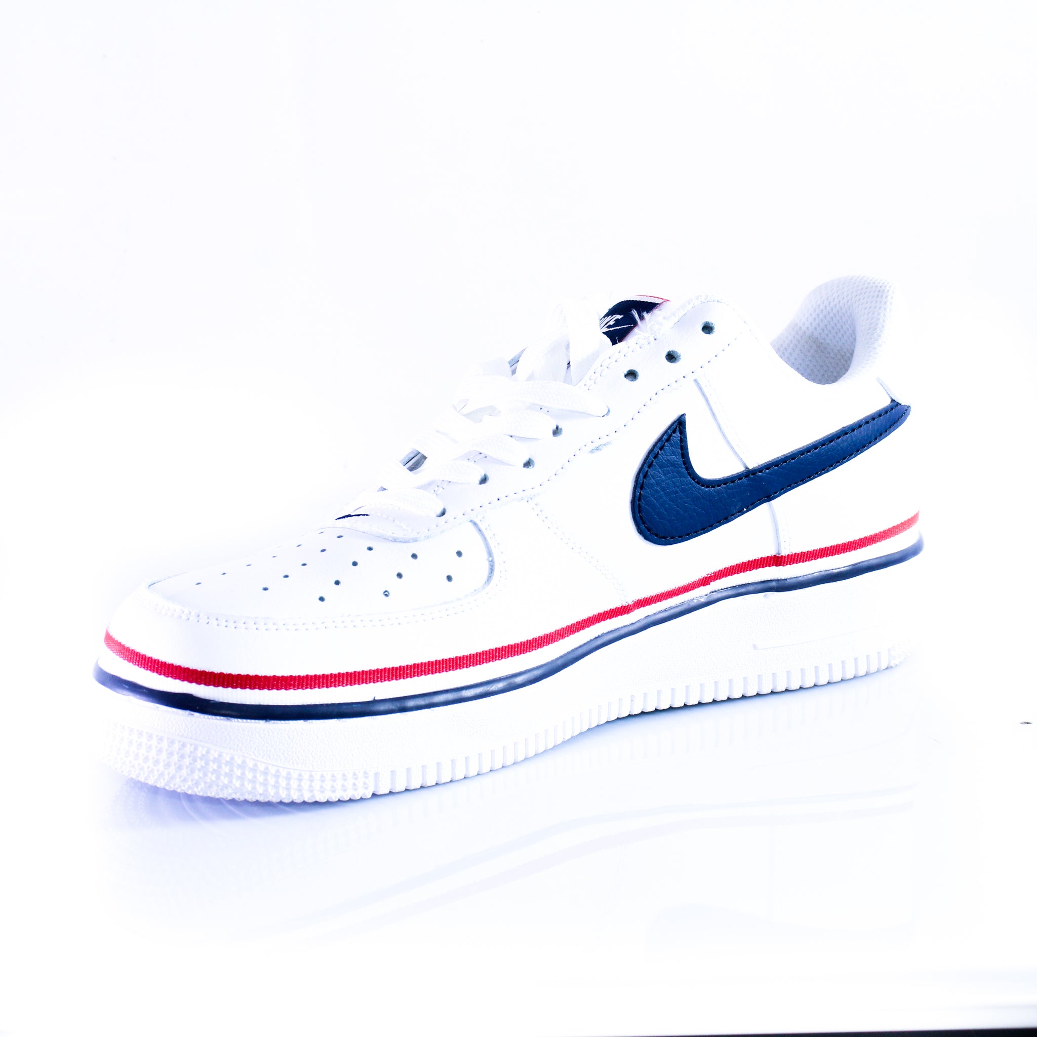 NIKE AIR FORCE 1 LV8 Ribbon "White/Blue"